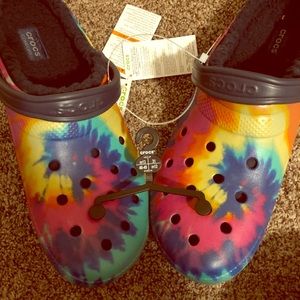 Brand new classic lined tie dye clog crocs